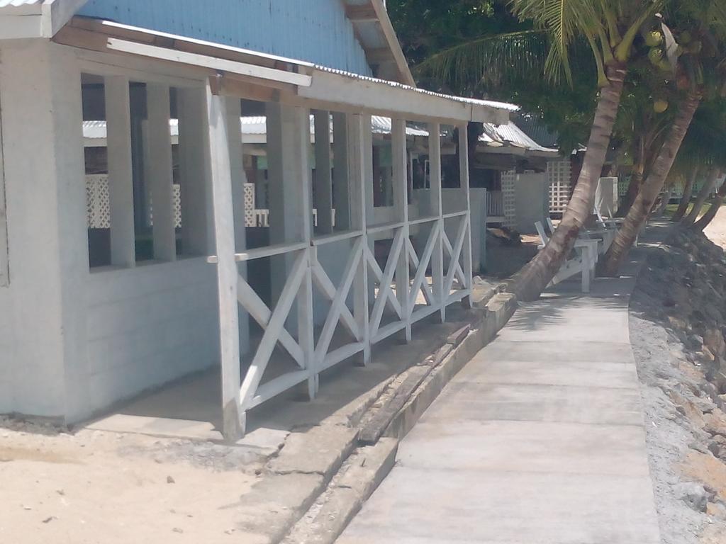 Vacations Beach Fale Ξενοδοχείο Manase Εξωτερικό φωτογραφία