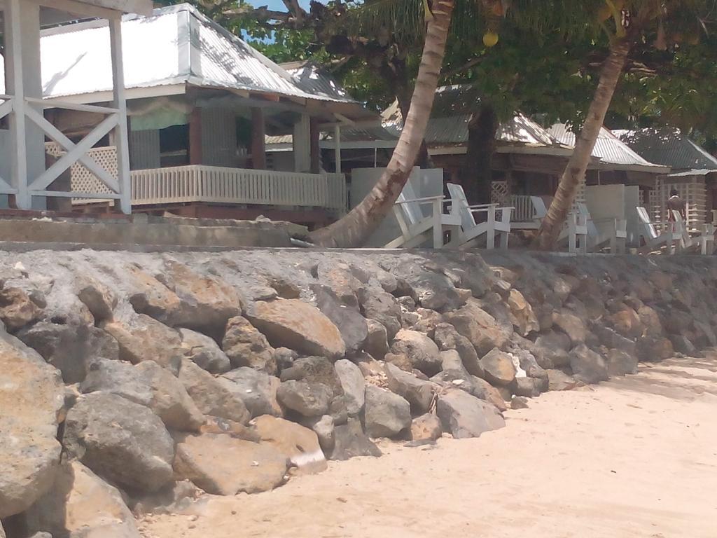 Vacations Beach Fale Ξενοδοχείο Manase Εξωτερικό φωτογραφία